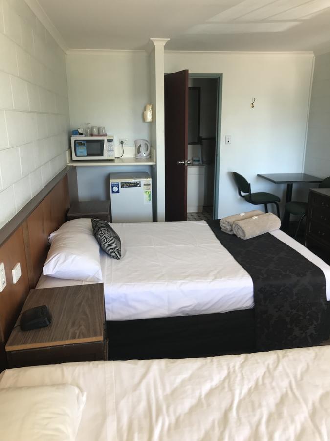 Longreach Most Central Motel Екстериор снимка
