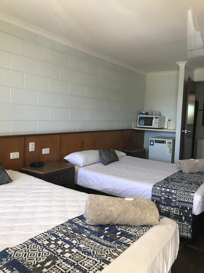 Longreach Most Central Motel Екстериор снимка
