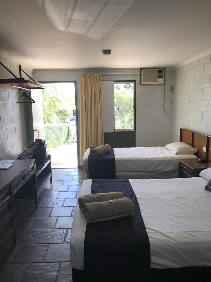 Longreach Most Central Motel Екстериор снимка