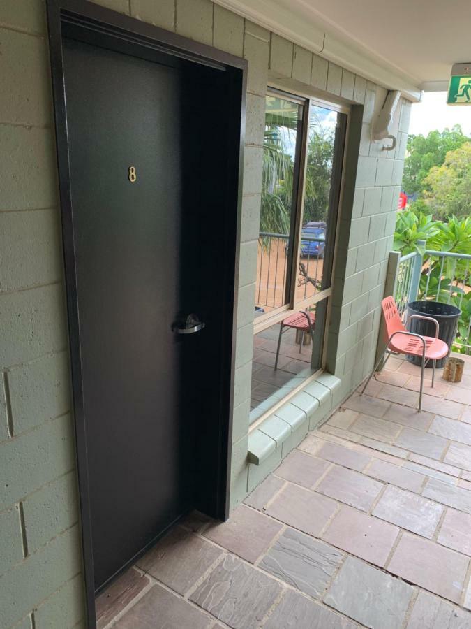 Longreach Most Central Motel Екстериор снимка