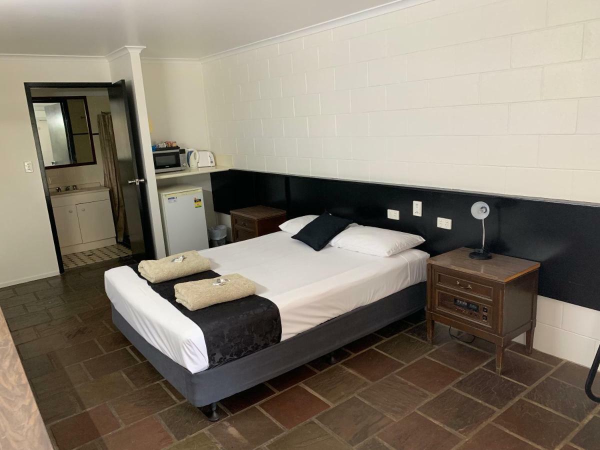 Longreach Most Central Motel Екстериор снимка